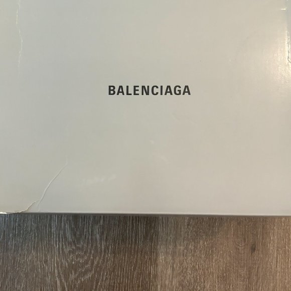 Balenciaga Track Clear Sole Sneaker - Picture 6 of 7